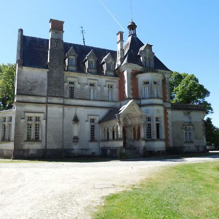 Mouzon  Chateau De La Redortiere Bed & Breakfast エクステリア 写真